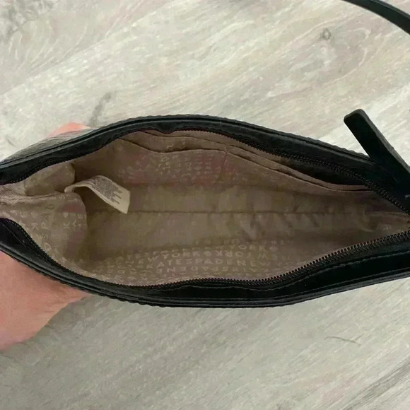 KATE SPADE NY - Darby Metro Black - Picture 8 of 9